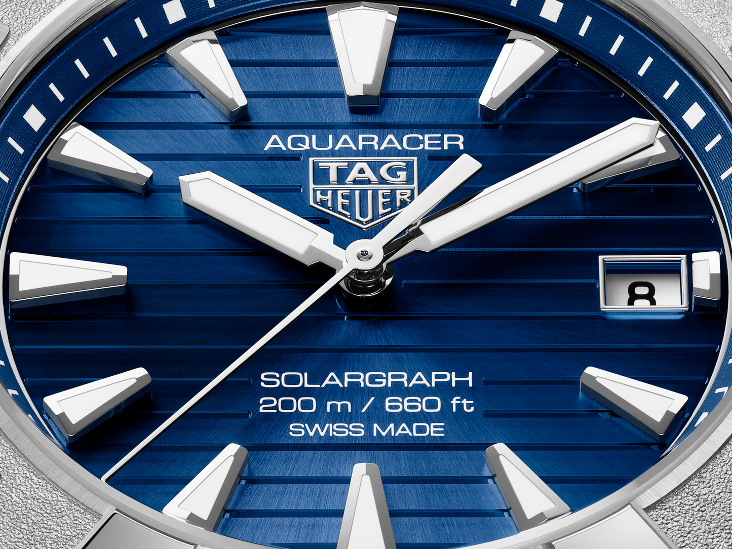 TAG Heuer Aquaracer Professional 200 Solargraph Blue Dial Stainless Steel Mens Quartz Watch WBP1117.BA0047