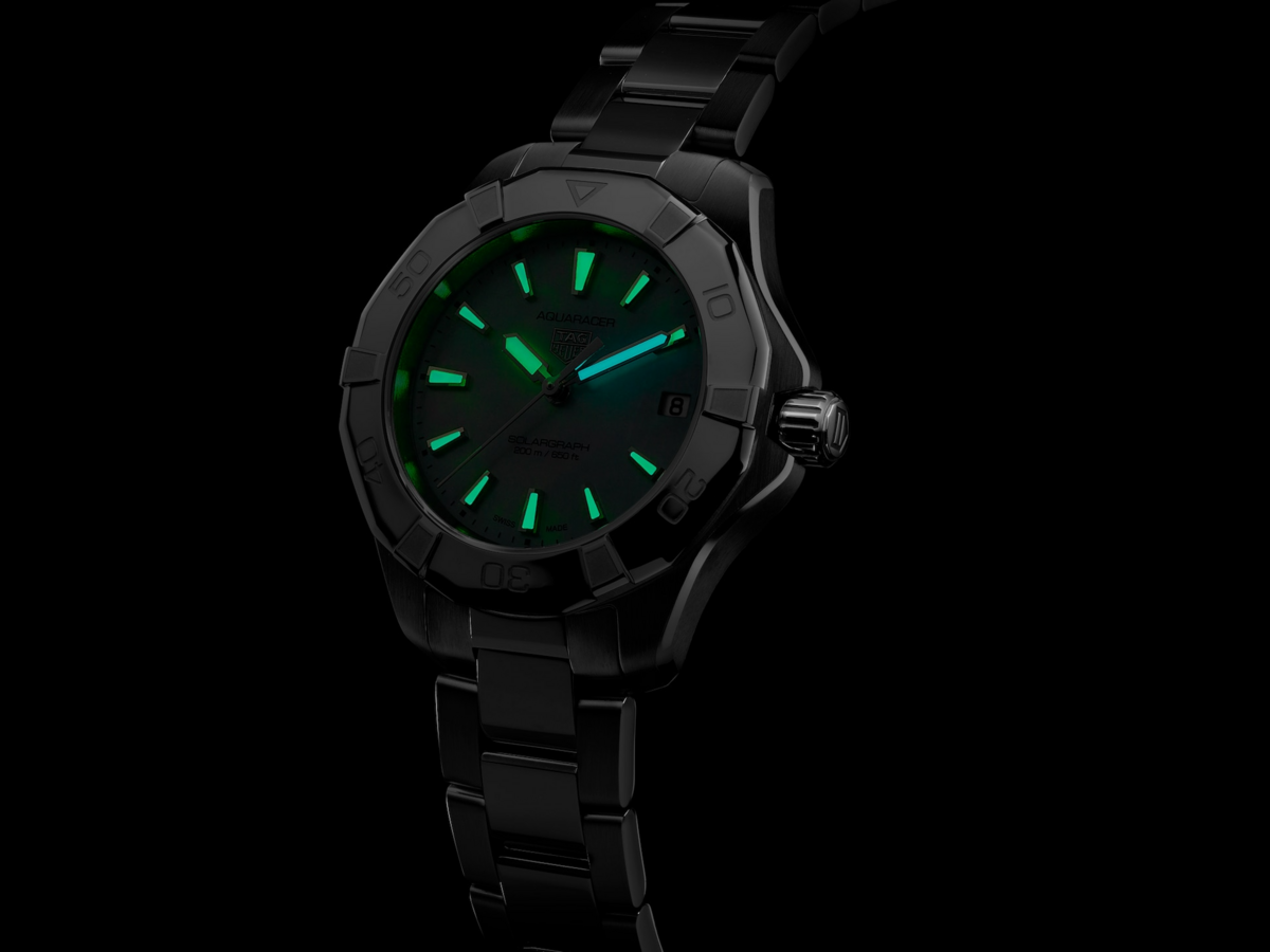 TAG Heuer Aquaracer Professional 200 Solargraph Stainless Steel Mother of Pearl Dial Womens Quartz 34mm Watch WBP1312.BA0005