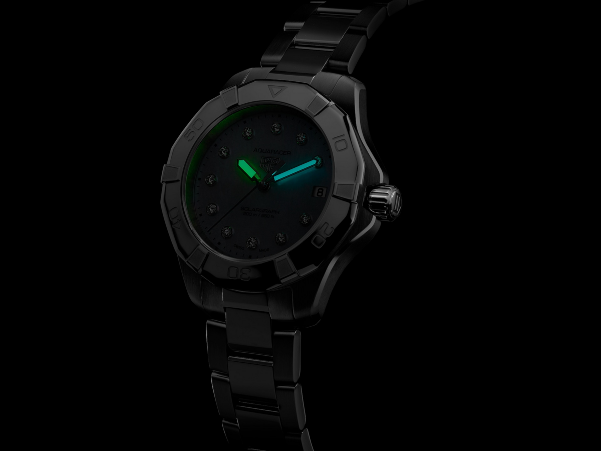 TAG Heuer Aquaracer Professional 200 Solargraph Stainless Steel Mother of Pearl Diamond Set Dial Womens Quartz 34mm Watch WBP1313.BA0005