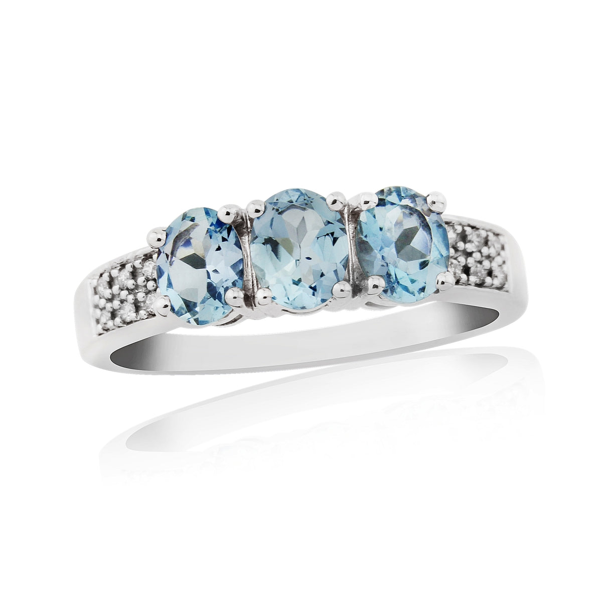 9ct White Gold Oval Aquamarine & Diamond Set Dress Ring
