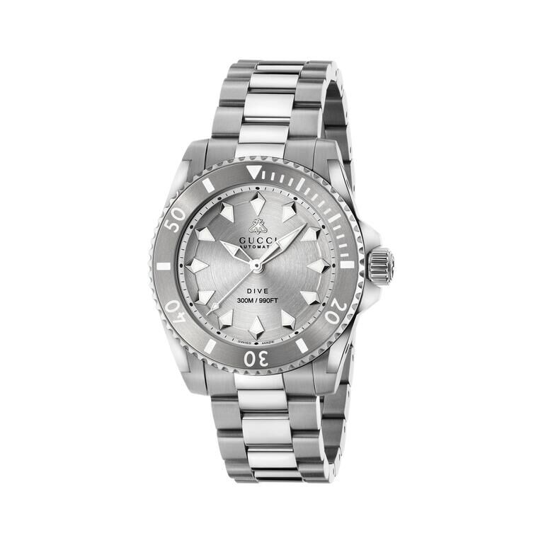 Gucci Dive Silver Dial Stainless Steel Mens Watch YA136354