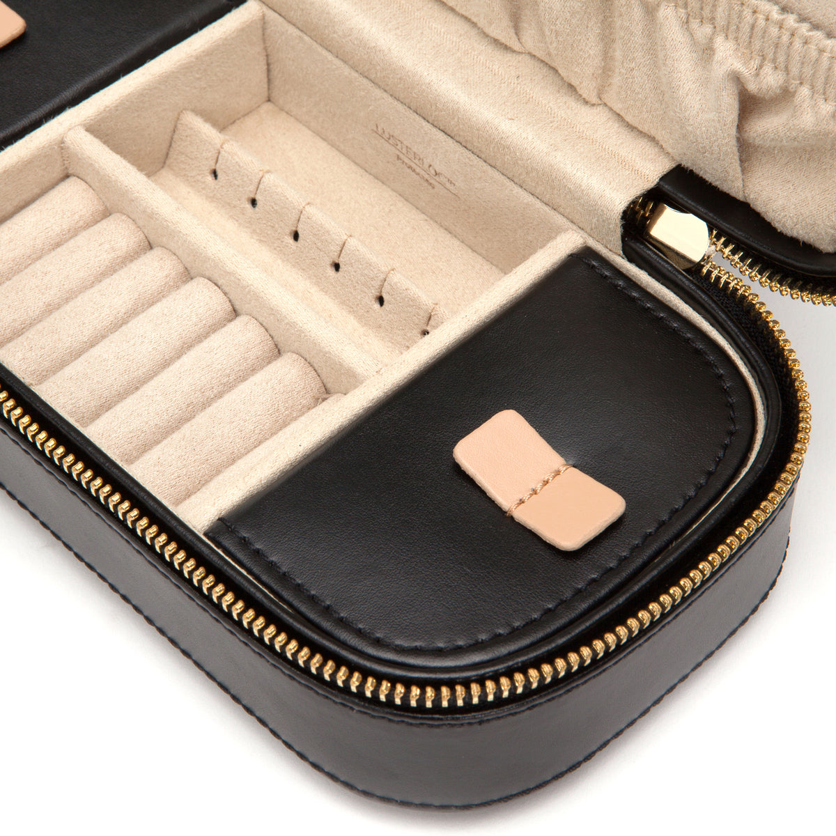 WOLF Chloé Black Zip Jewellery Case 301202