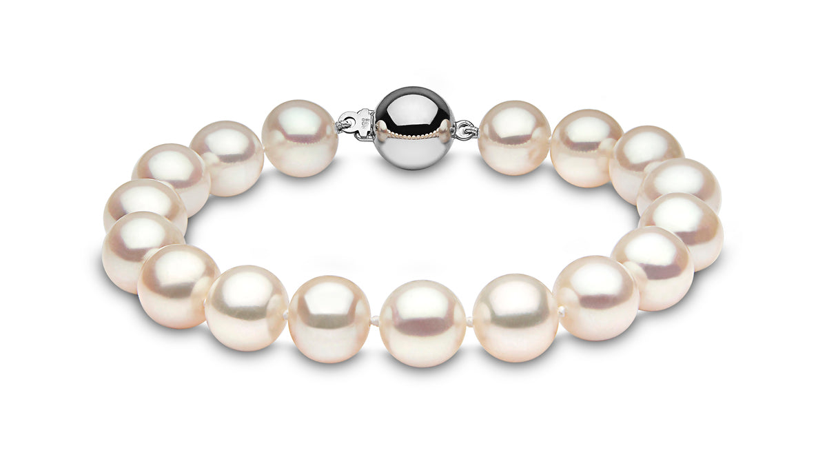 YOKO London 10mm Cultured Freshwater Pearl Bracelet