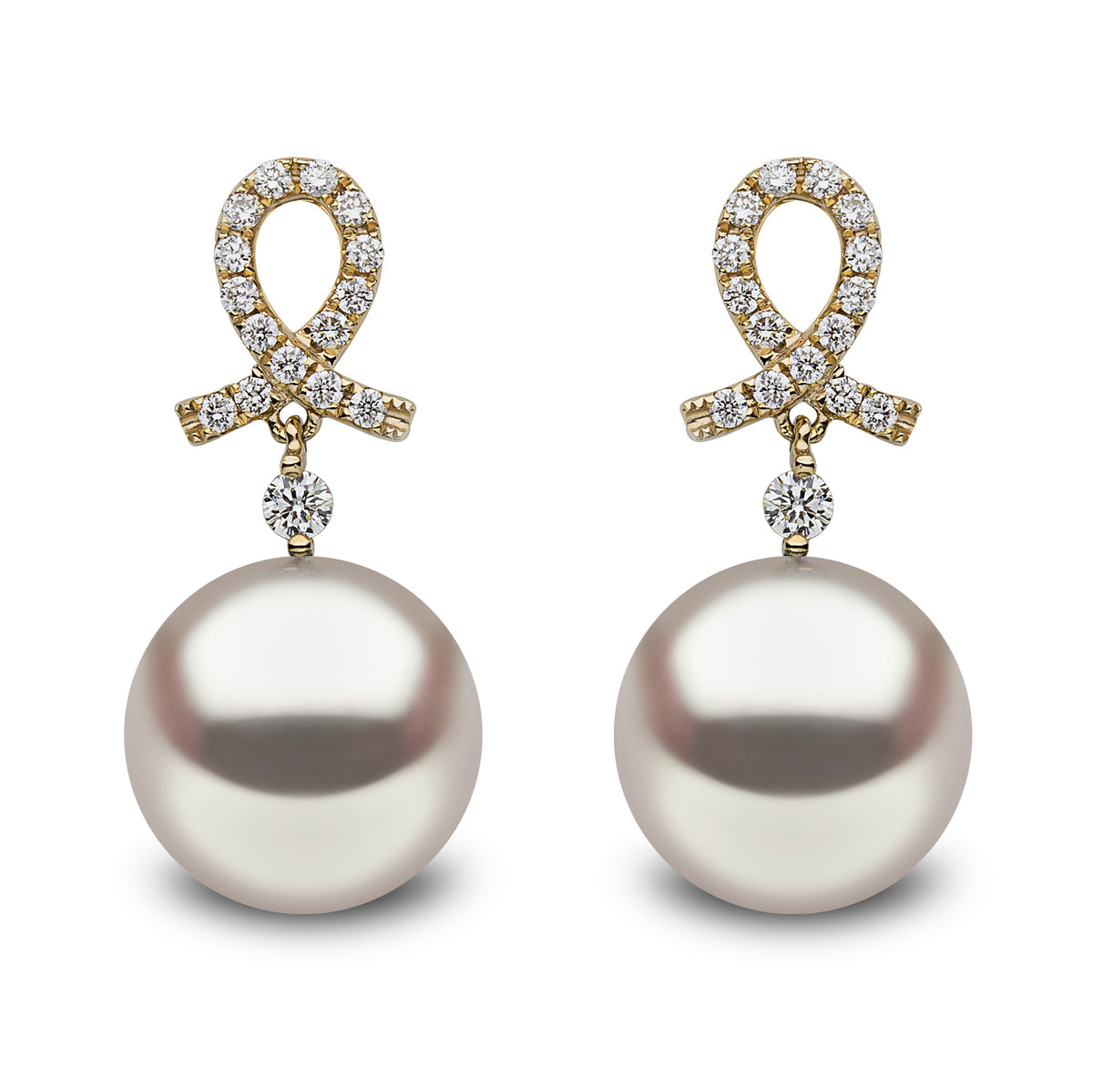 YOKO London 18ct Gold Cultured Freshwater Pearl & Diamond Drop Earrings