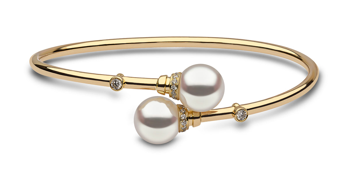 YOKO London 18ct Gold Cultured Freshwater Pearl & Diamond Bangle