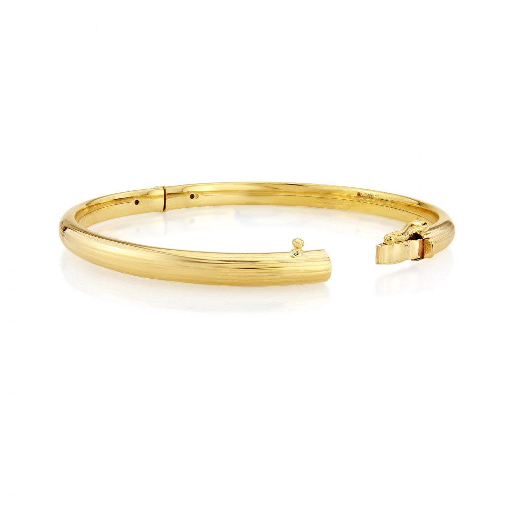 9ct Gold Stripe Texture Oval Hinged Bangle