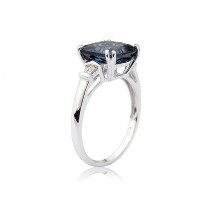 9ct White Gold Blue Topaz & Diamond Set Dress Ring