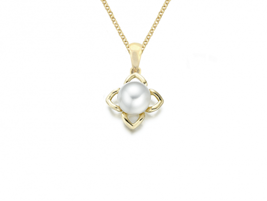 9ct Gold Cultured Freshwater Pearl Flower Pendant Necklace