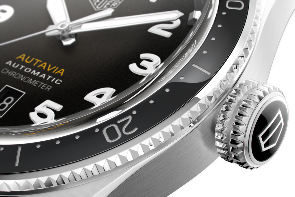 TAG Heuer Autavia Brown Black Dial Calibre 5 Chronometer Stainless Steel Mens Watch WBE5114.EB0173