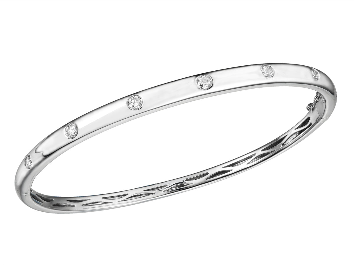 9ct White Gold Oval Hinged Drill Set/Swiss Set Diamond Bangle