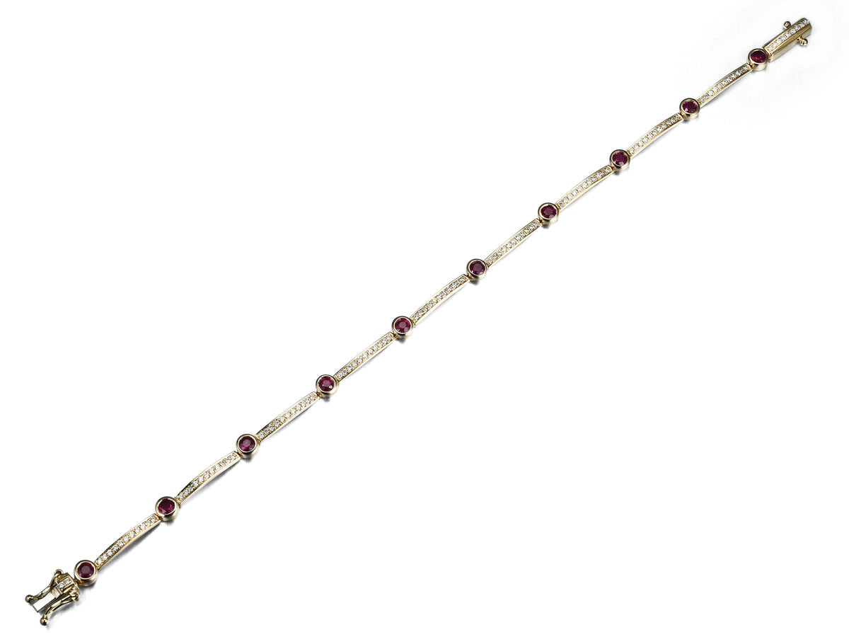 18ct Gold Ruby & Diamond Set Bracelet