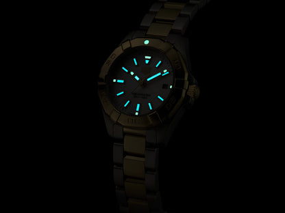 TAG Heuer Aquaracer Mother of Pearl Dial Two Tone Womens Quartz 27mm Watch WBD1420.BB0321