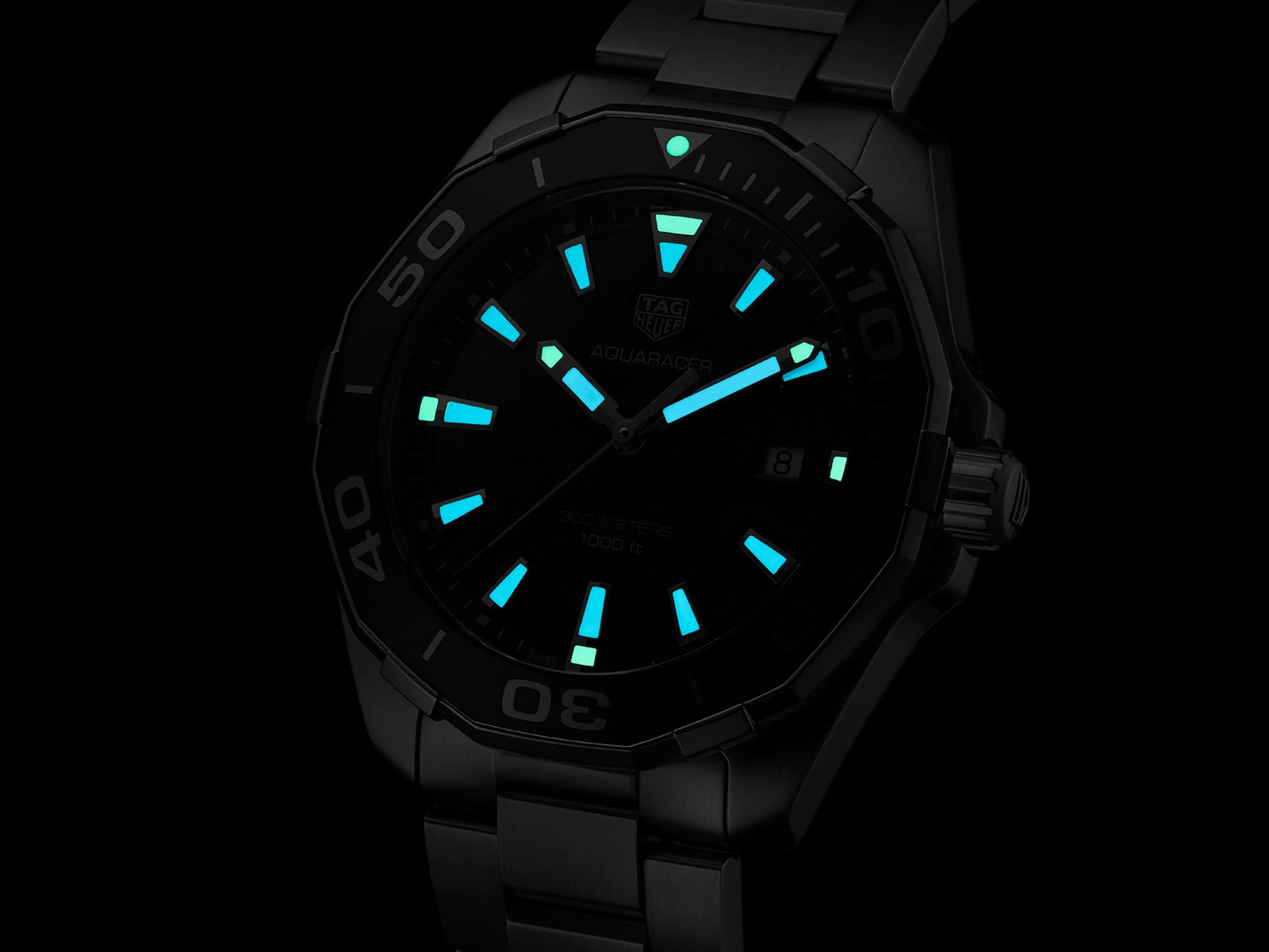 TAG Heuer Aquaracer Black Dial & Bezel Stainless Steel Mens Quartz Watch WAY101A.BA0746