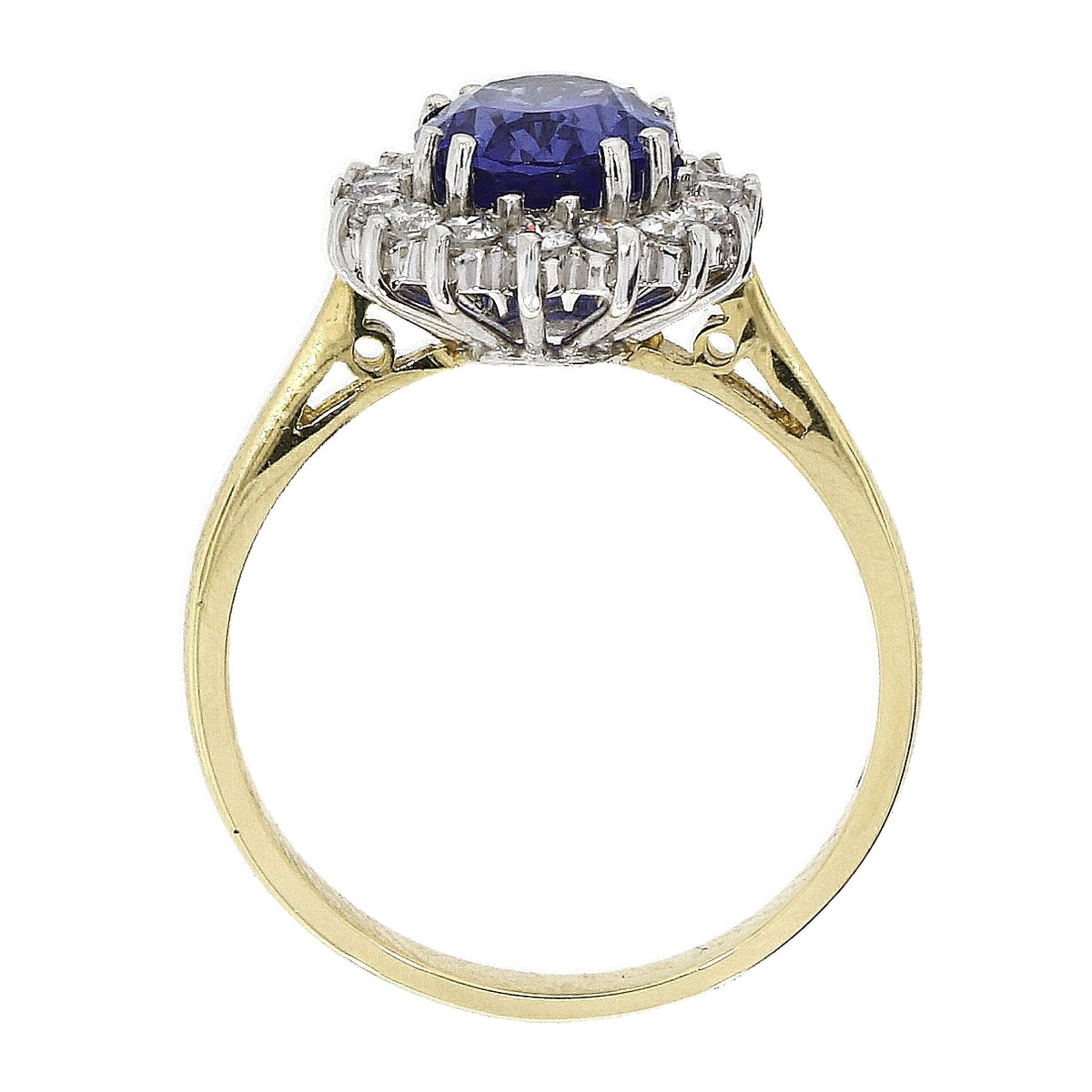 18ct Gold Oval Tanzanite & Diamond Set Cluster Ring