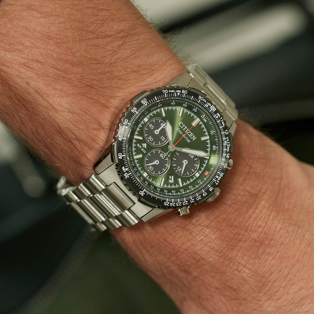Citizen Eco-Drive Promaster Air Navihawk Green Dial Stainless Steel Mens Chronograph Watch CA4664-60W