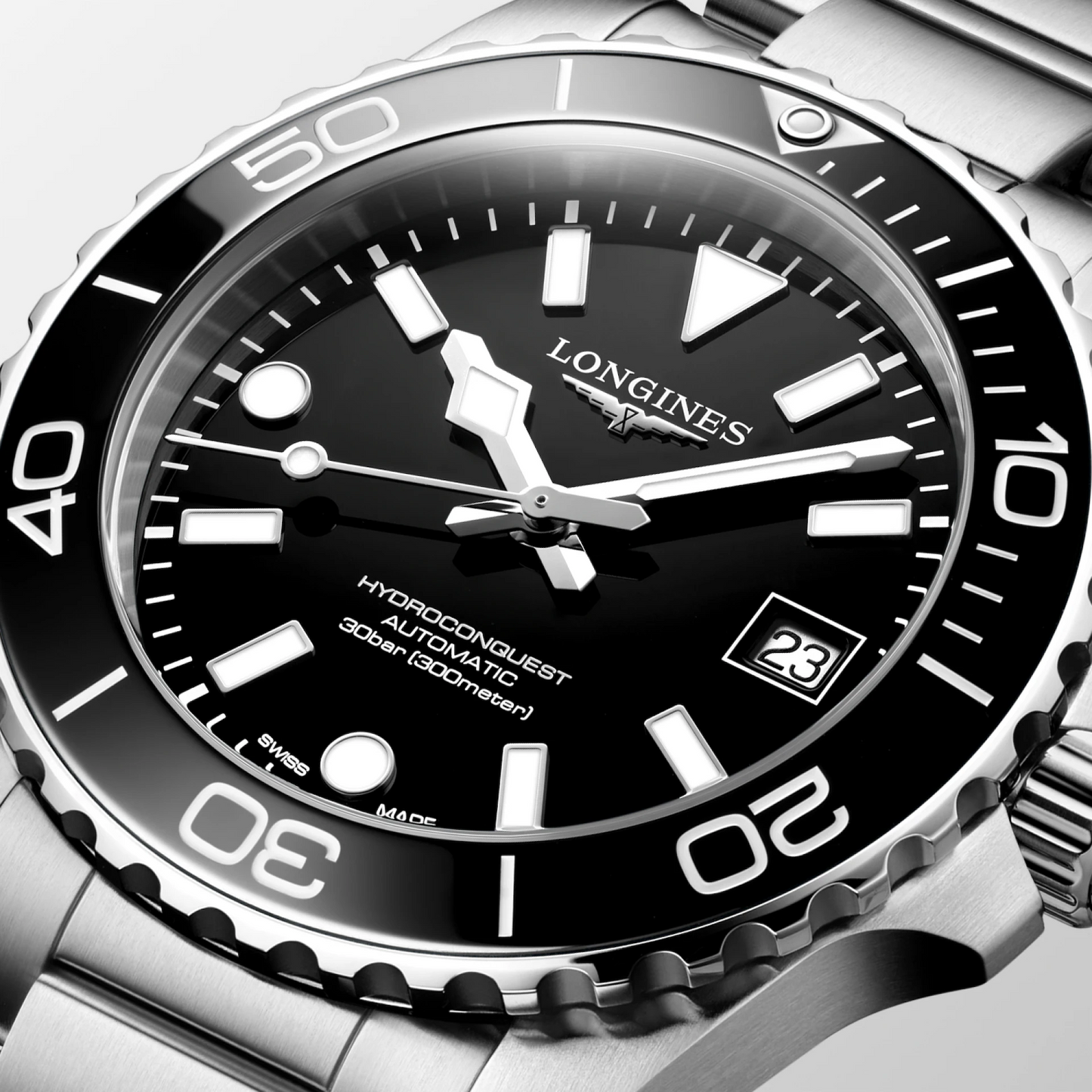 Longines HydroConquest Black Dial Stainless Steel Mens Watch (39mm) L37794566