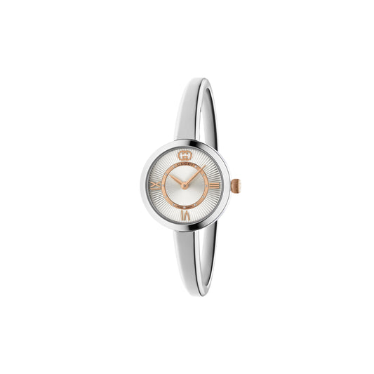 Gucci Model 2000 Silver Dial Stainless Steel Ladies Quartz Watch YA167515