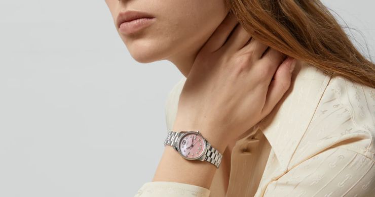 Gucci watches, selected with care