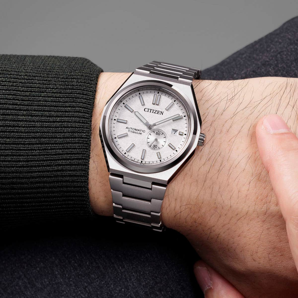 Citizen Zenshin Automatic Blue Dial Titanium Mens Watch NJ0180-80A