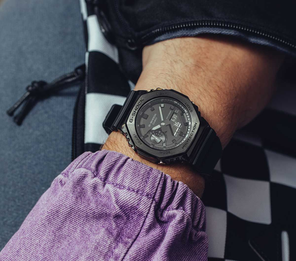 G-SHOCK 2100 Collection All Black Metal Cover Series Stainless Steel & Resin Quartz Watch GM-2100BB-1AER