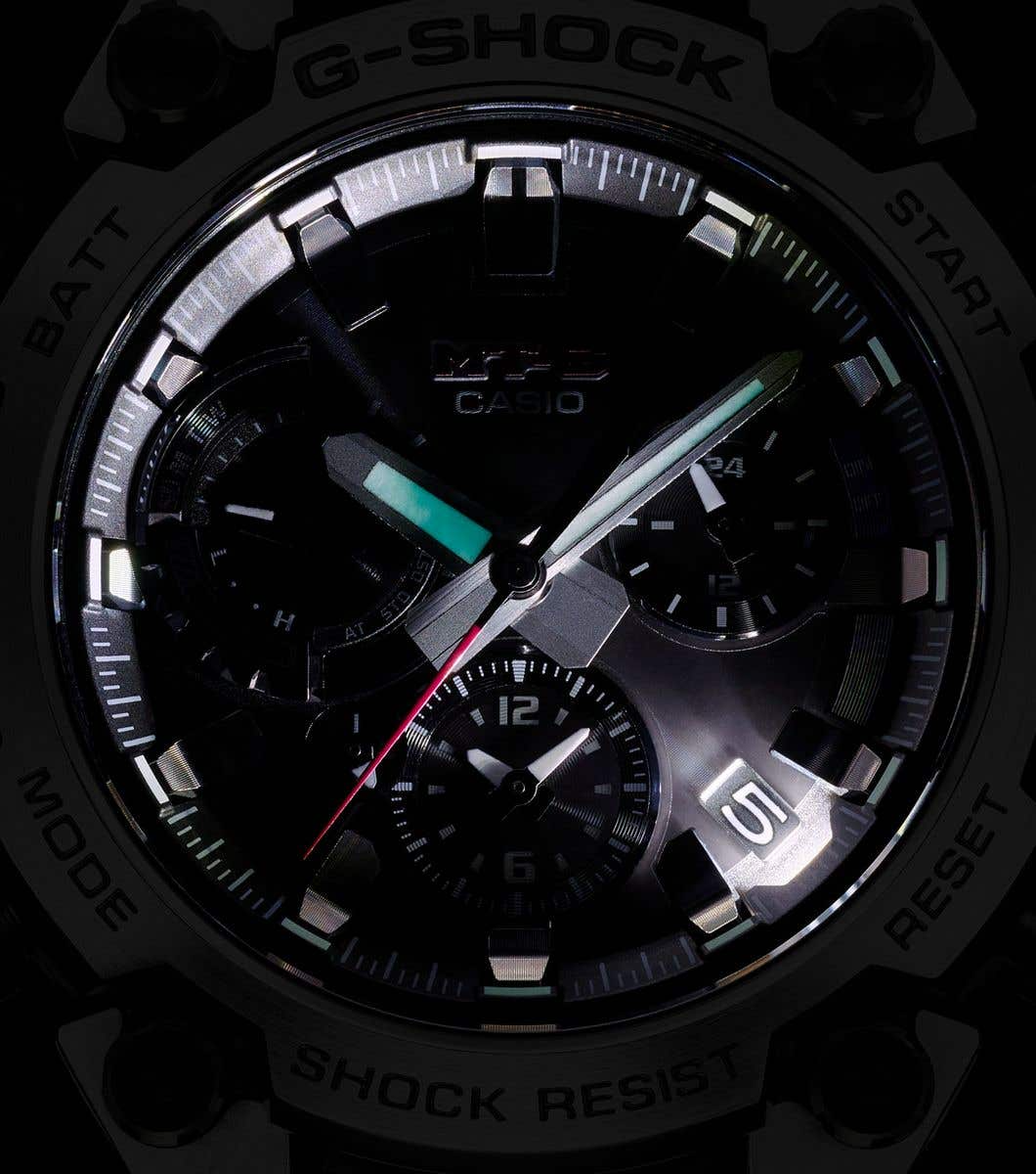 G-SHOCK MTG Collection Bluetooth® Tough Solar  Watch MTG-B3000D-1AER