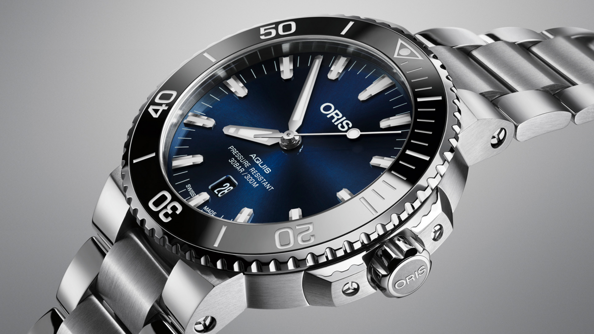 Oris Aquis Date Blue Dial Stainless Steel Mens 43.5mm Watch