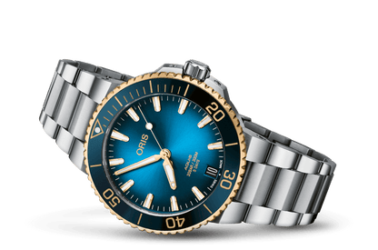 Oris Aquis Date Calibre 400 Blue Dial Bi-Colour Mens 41.5mm Watch