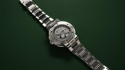 Oris Aquis Date Calibre 400 Green Dial Stainless Steel Mens 41.5mm Watch