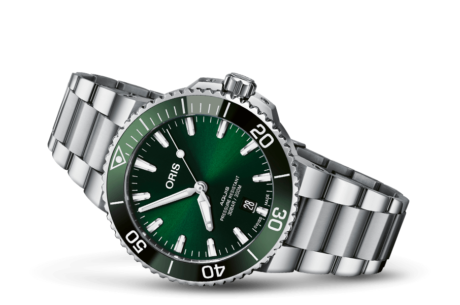 Oris Aquis Date Green Dial Stainless Steel Mens 41.5mm Watch