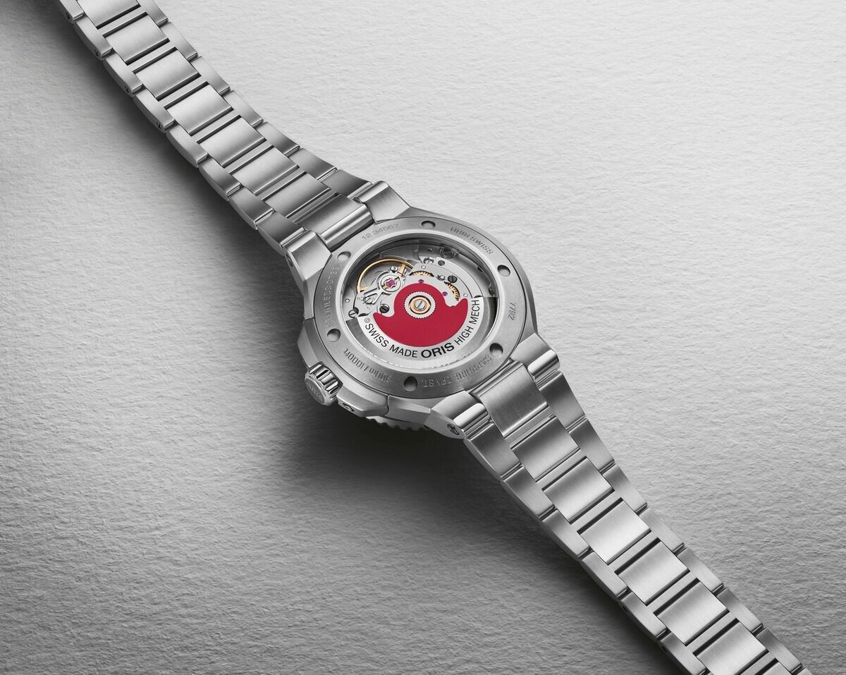 Oris Aquis Date Mother of Pearl Dial Stainless Steel Womens 36.5mm Watch