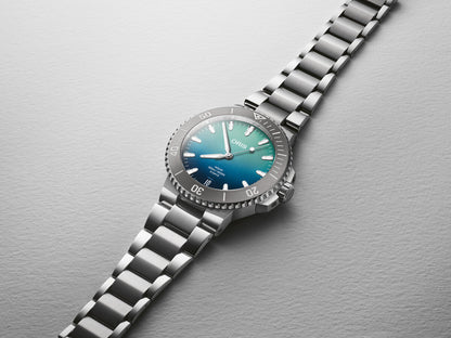 Oris Aquis Great Barrier Reef Limited Edition IV Stainless Steel Mens Watch