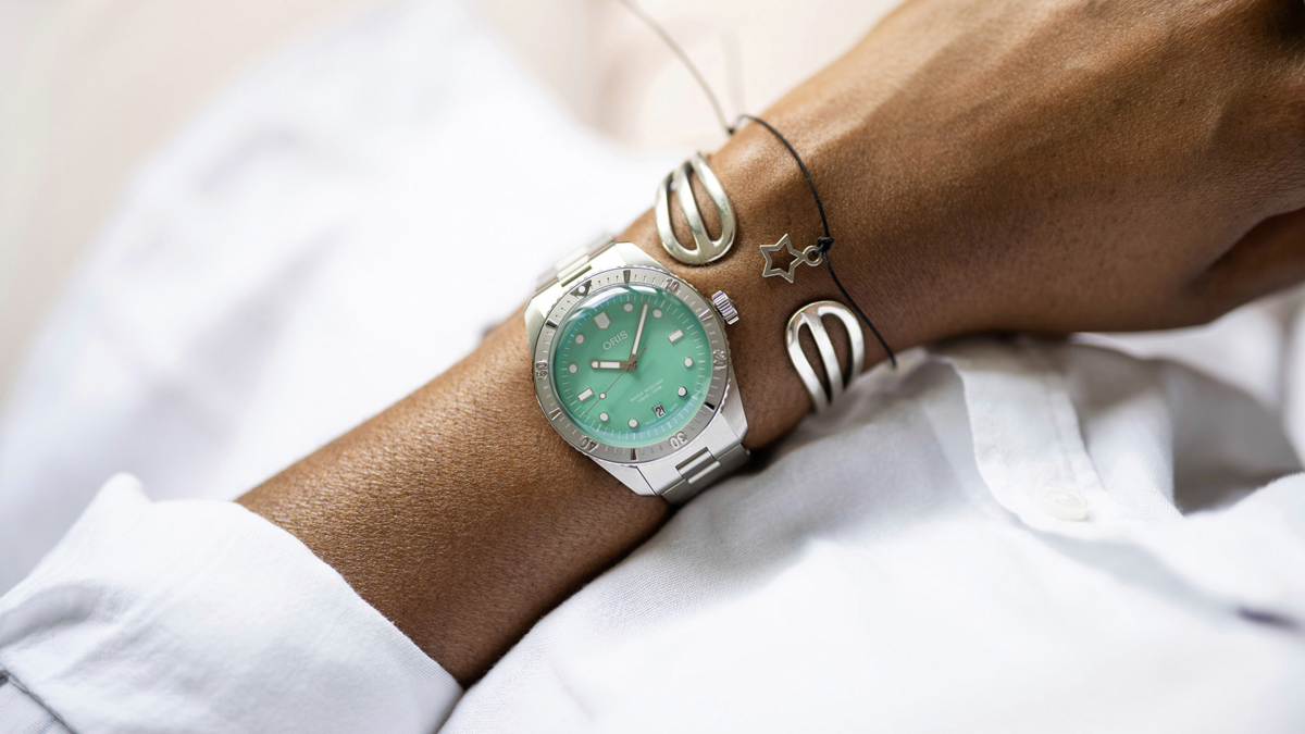 Oris Divers Sixty-Five Cotton Candy Green Dial Stainless Steel Unisex Watch