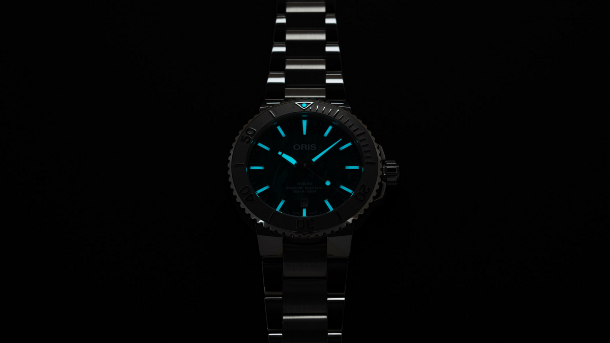 ORIS X BRACENET Aquis Green Dial Stainless Steel Mens Watch