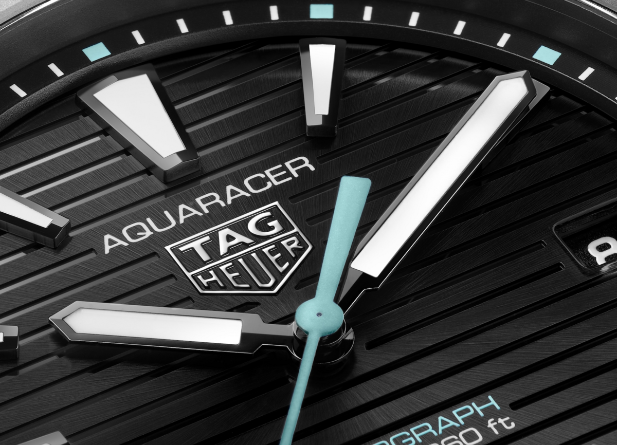 TAG Heuer Aquaracer Professional 200 Solargraph Black Dial Stainless Steel Mens Quartz Watch WBP1114.BA0000