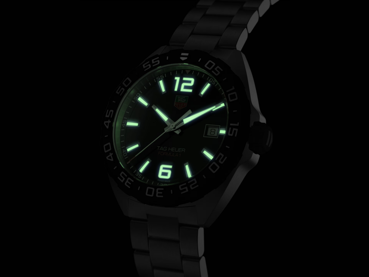 TAG Heuer Formula 1 Black Dial Stainless Steel Mens Quartz Watch WAZ1110.BA0875