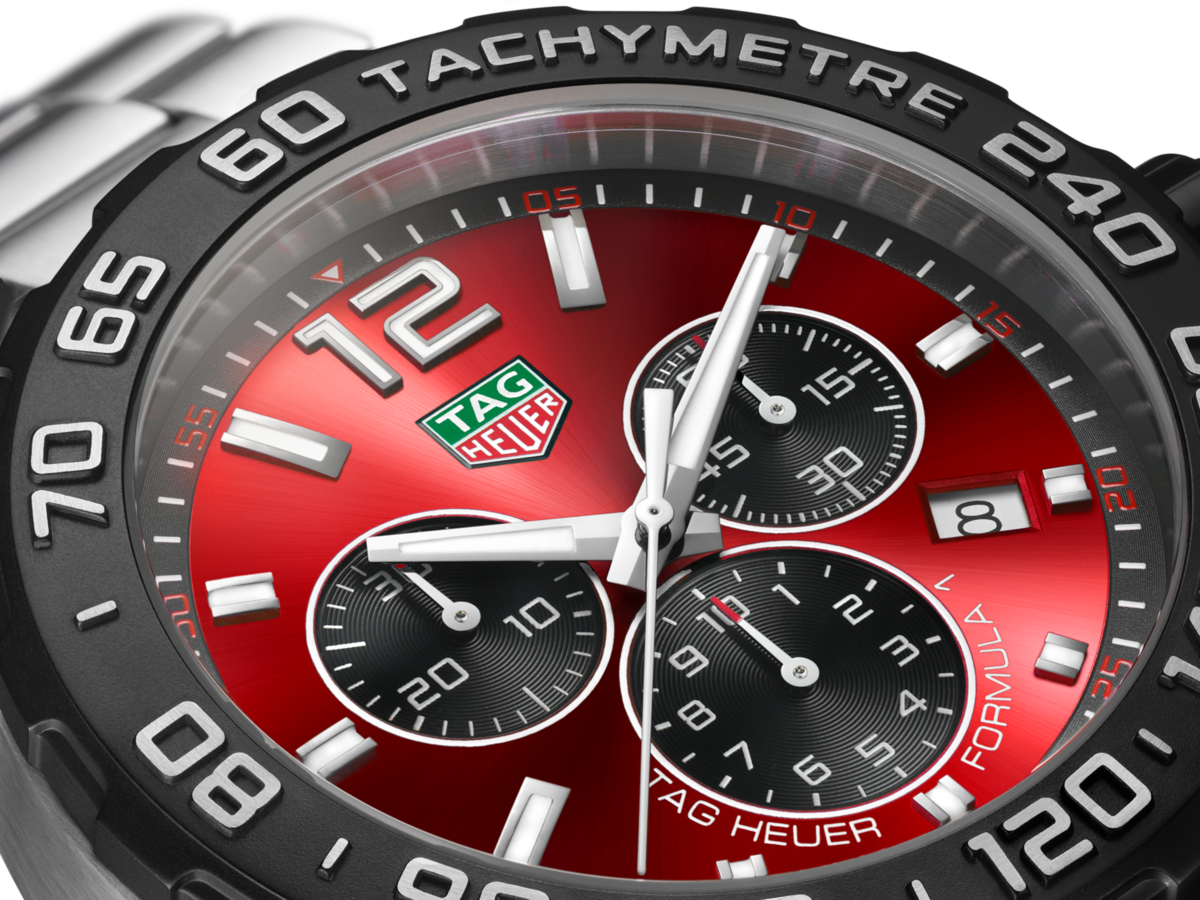 TAG Heuer フォーミュラー1 クロノグラフ レッド タグ・ホイヤーが 