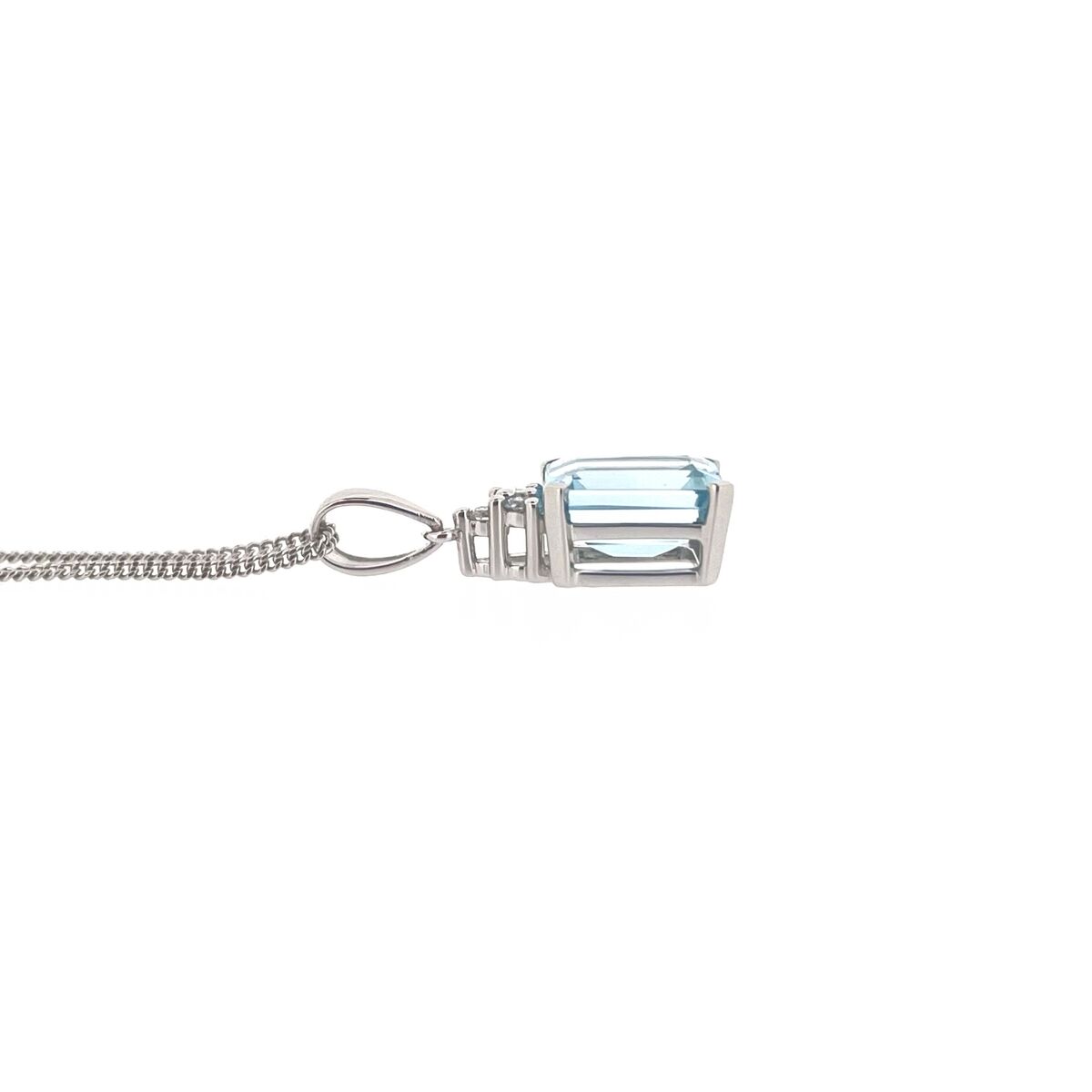 9ct White Gold Blue Topaz & Diamond Set Pendant Necklace