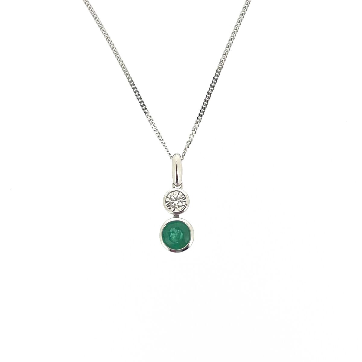 9ct White Gold Rubover Set Emerald & Diamond Pendant Necklace
