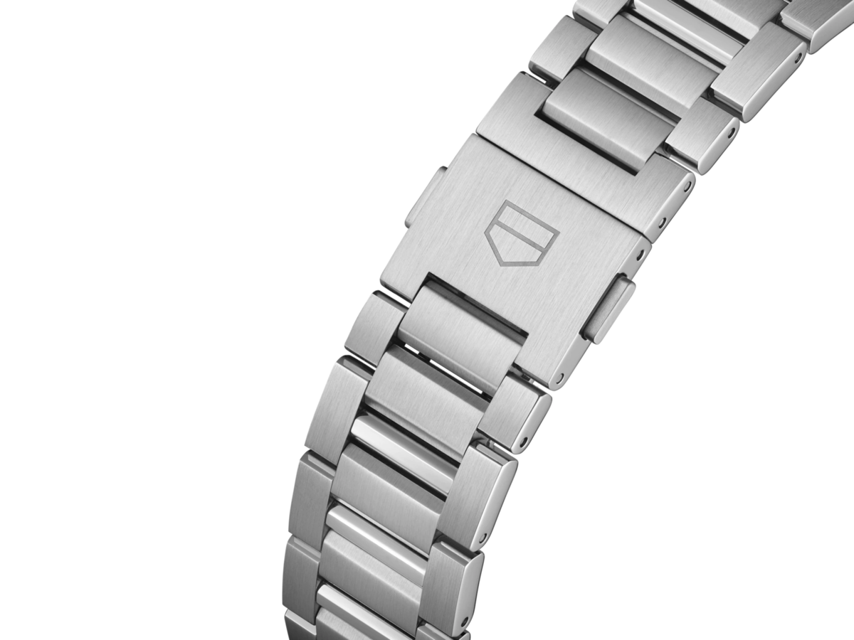 TAG Heuer Carrera Calibre 16 Black Dial Day-Date Stainless Steel Mens Chronograph Watch CBN2A1AA.BA0643