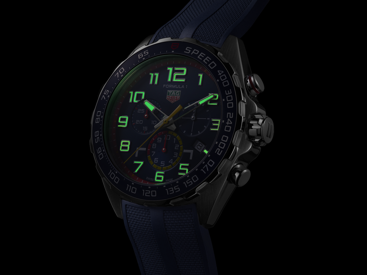 TAG Heuer Formula 1 Stainless Steel Red Bull Racing Special Edition Mens Quartz Chronograph Watch CAZ101AL.FT8052