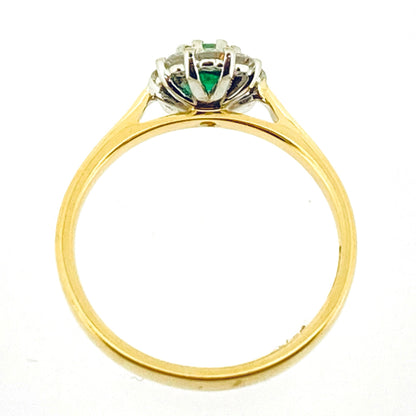 18ct Gold Oval Emerald & Diamond Set Cluster Ring