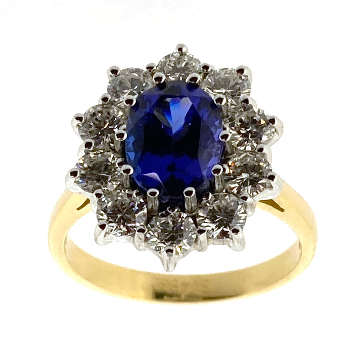 18ct Gold Oval Tanzanite & Diamond Set Cluster Ring