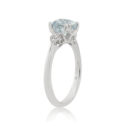 9ct White Gold Oval Aquamarine & Diamond Set Ring