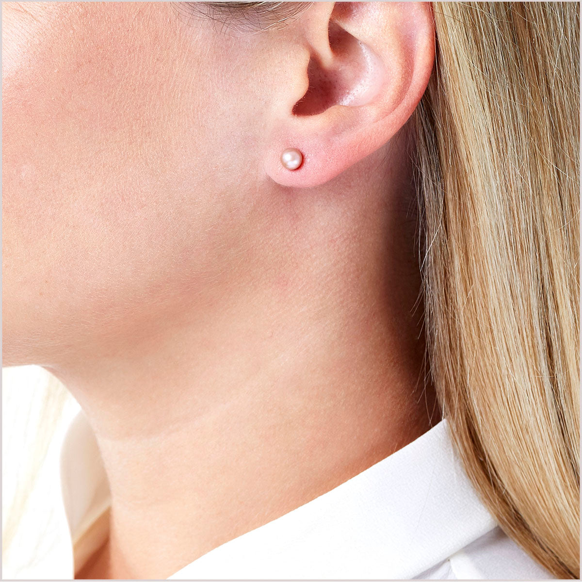 YOKO London 18ct White Gold 6mm Pink Cultured Freshwater Pearl Stud Earrings