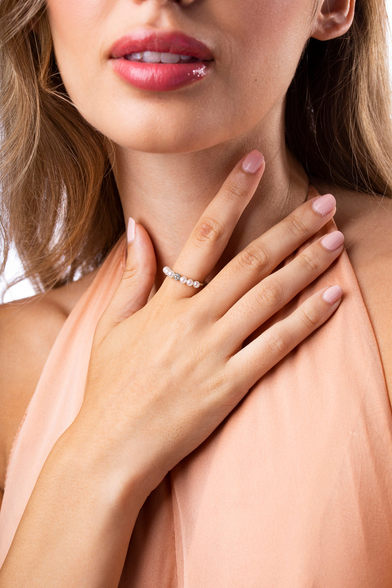 YOKO London Eclipse 18ct White Gold, Pearl & Diamond Set Ring