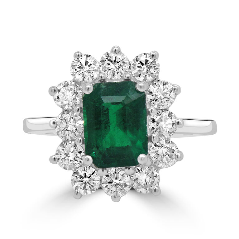 18ct White Gold Emerald & Diamond Set Cluster Ring