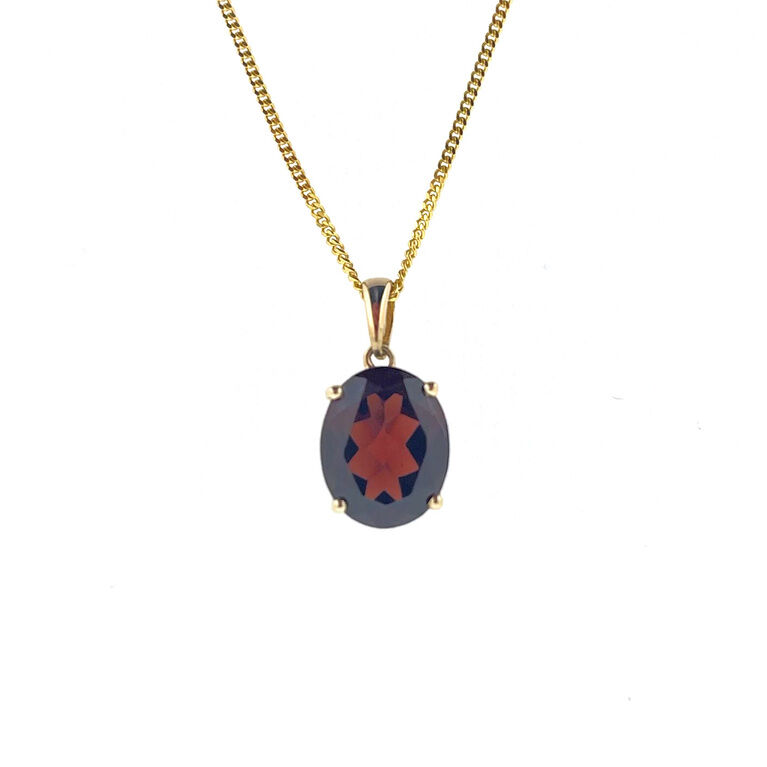 9ct Gold Oval Garnet Claw Set Pendant Necklace